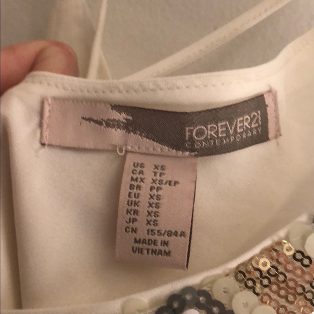 Sequined Zigzag Dress - Picture 5 of 5